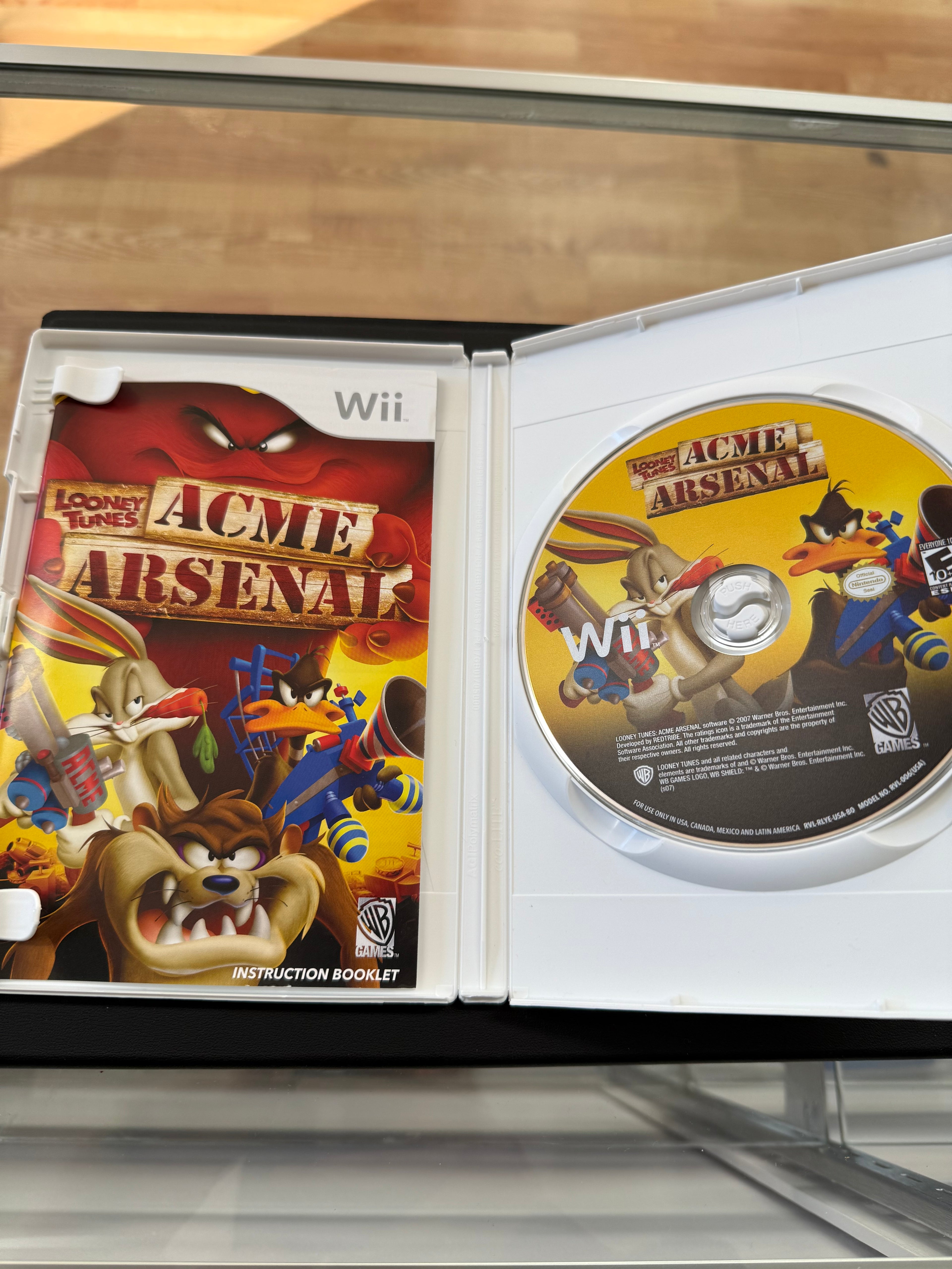 Looney Tunes Acme Arsenal