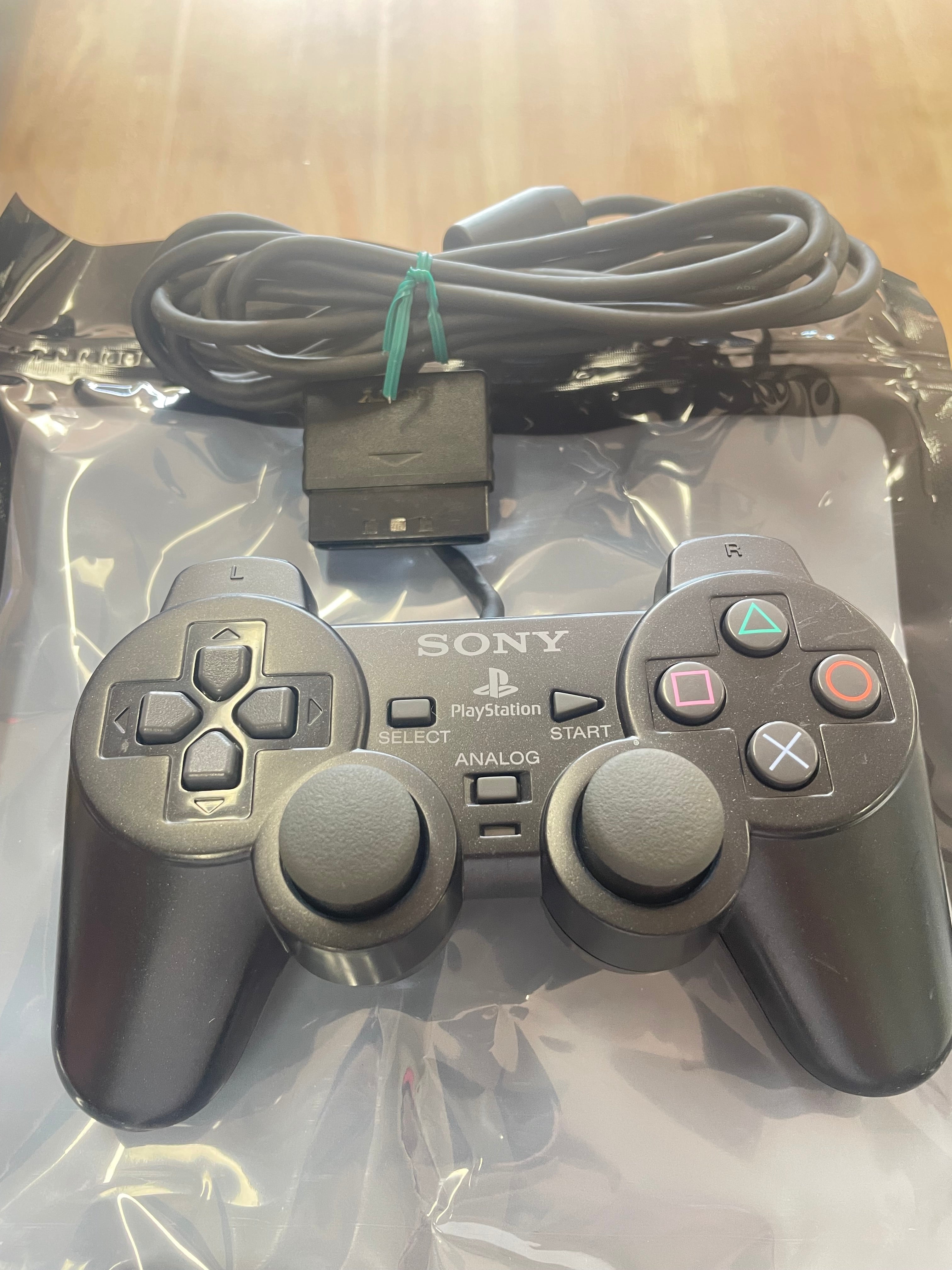 Japanese PlayStation 2 Slim Bundle