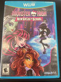 Monster High: New Ghoul in School