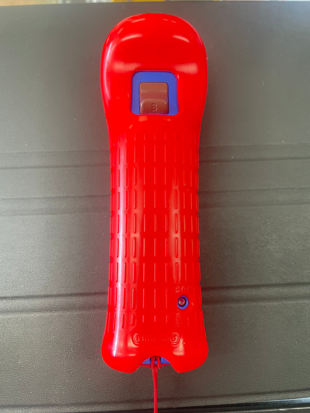 Nintendo Wii Mario Red