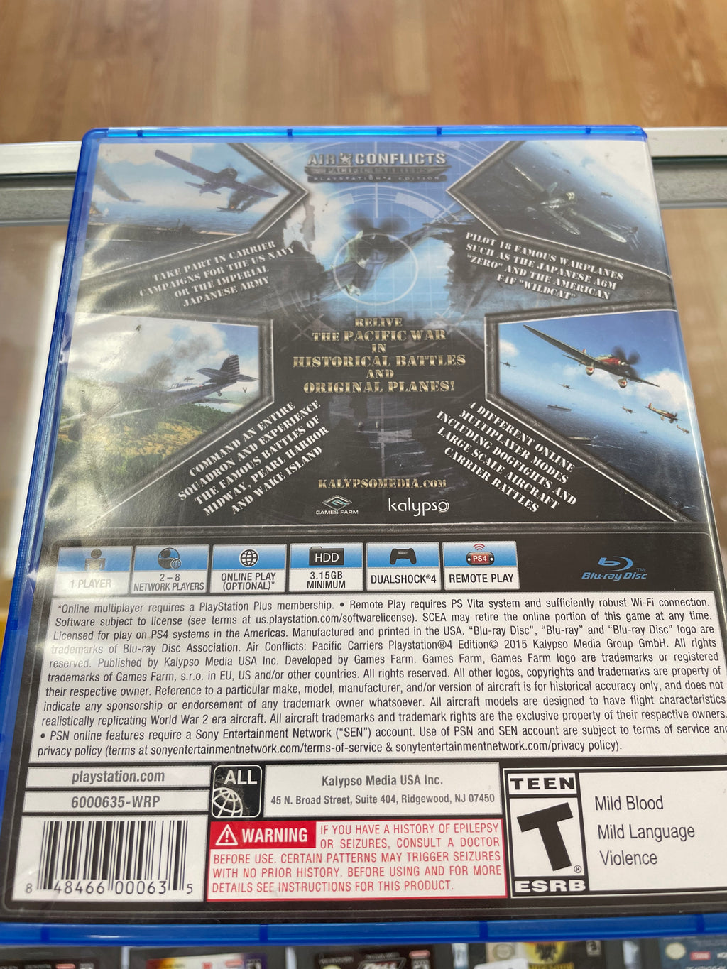 Air Conflicts: Pacific Carriers