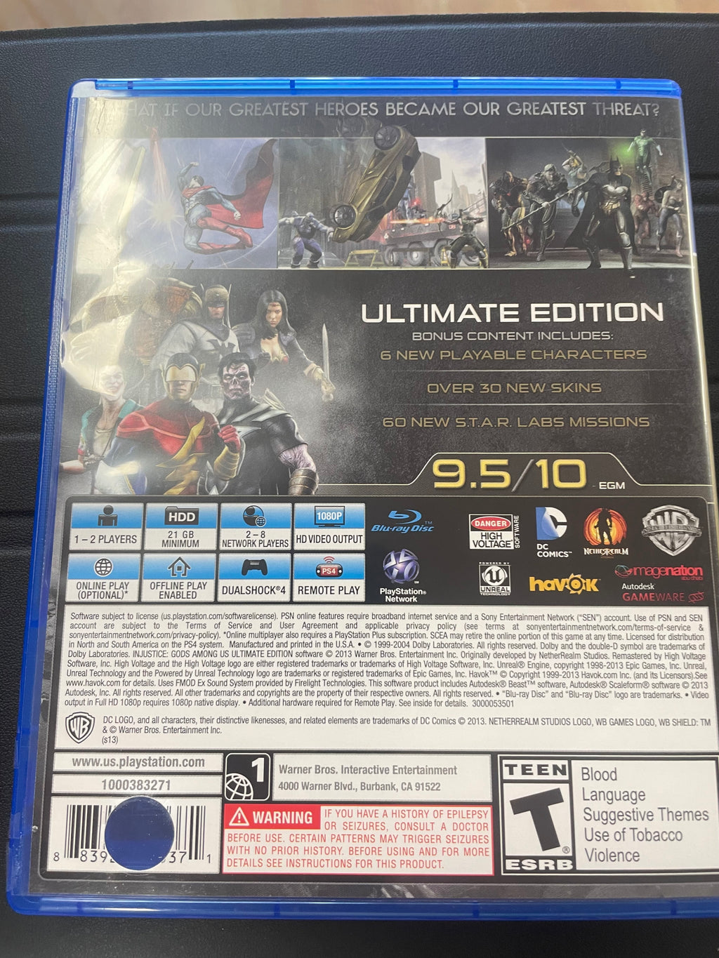 Injustice god of amongs us  ultimate edition