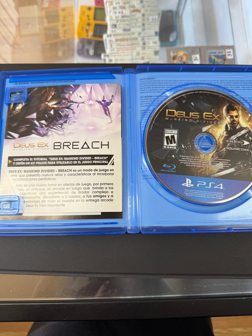 Deus Ex: Mankind Divided [Day One Edition]
