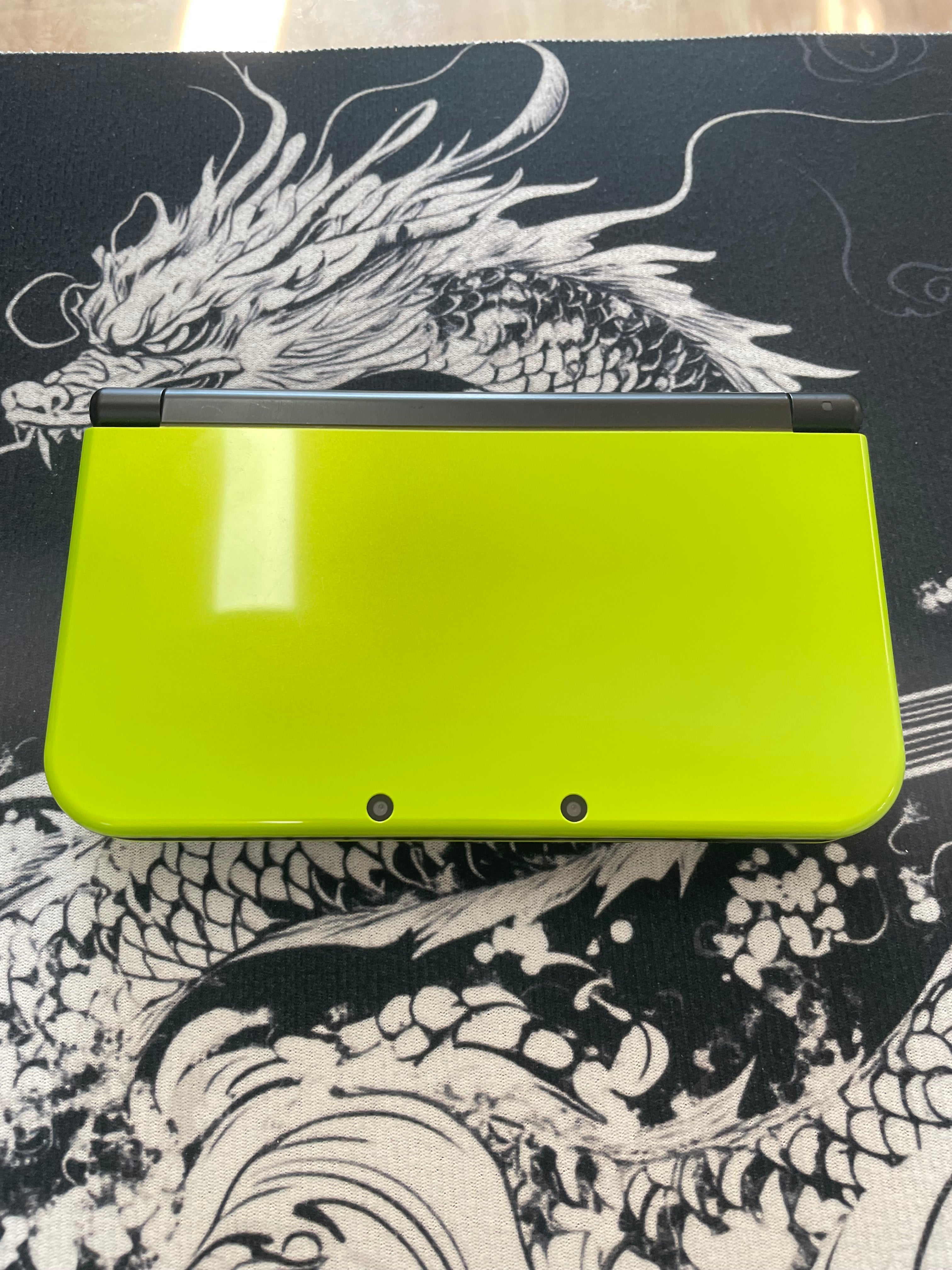 New Nintendo 3DS XL Lime Green