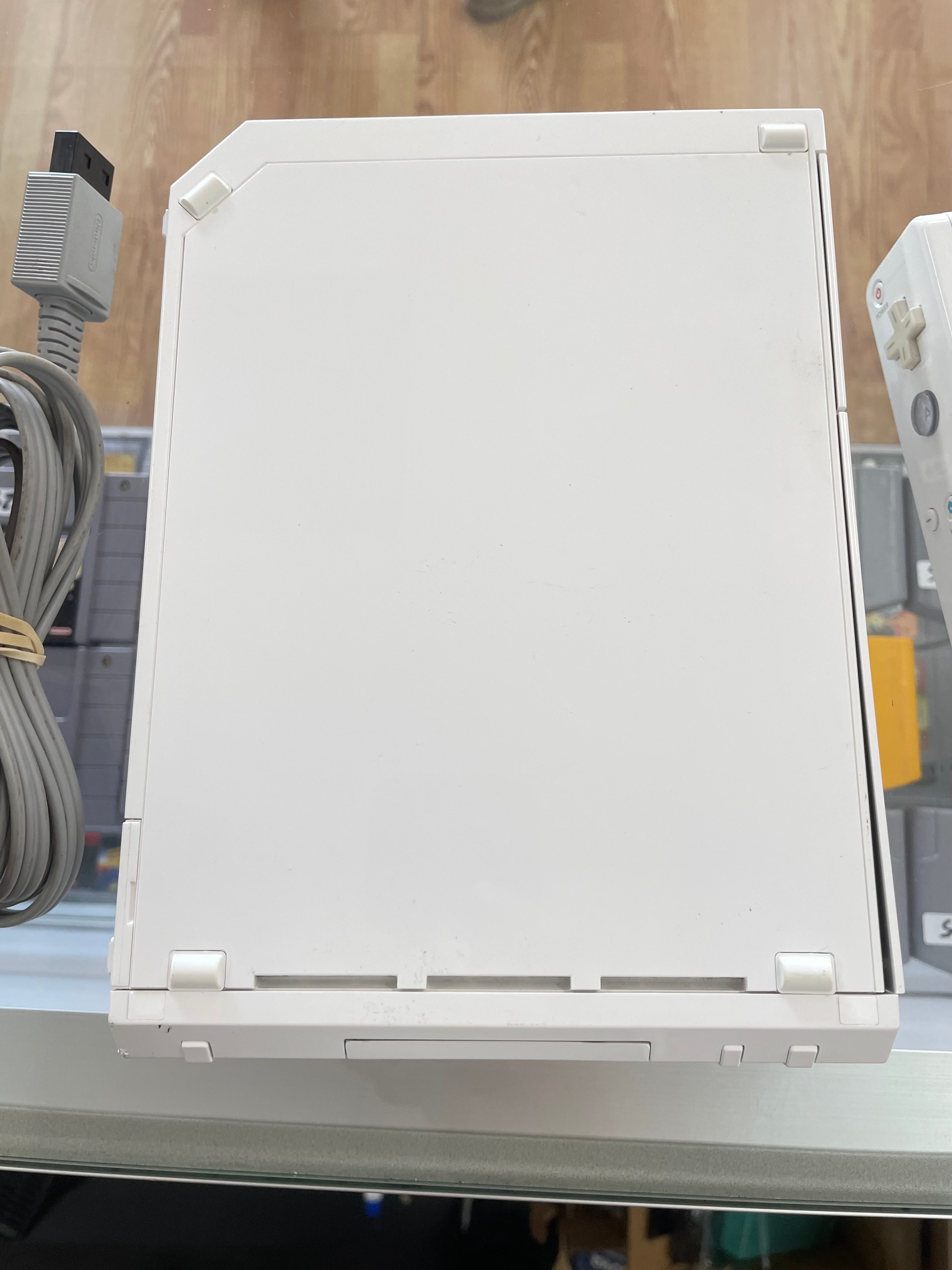 Nintendo Wii console white