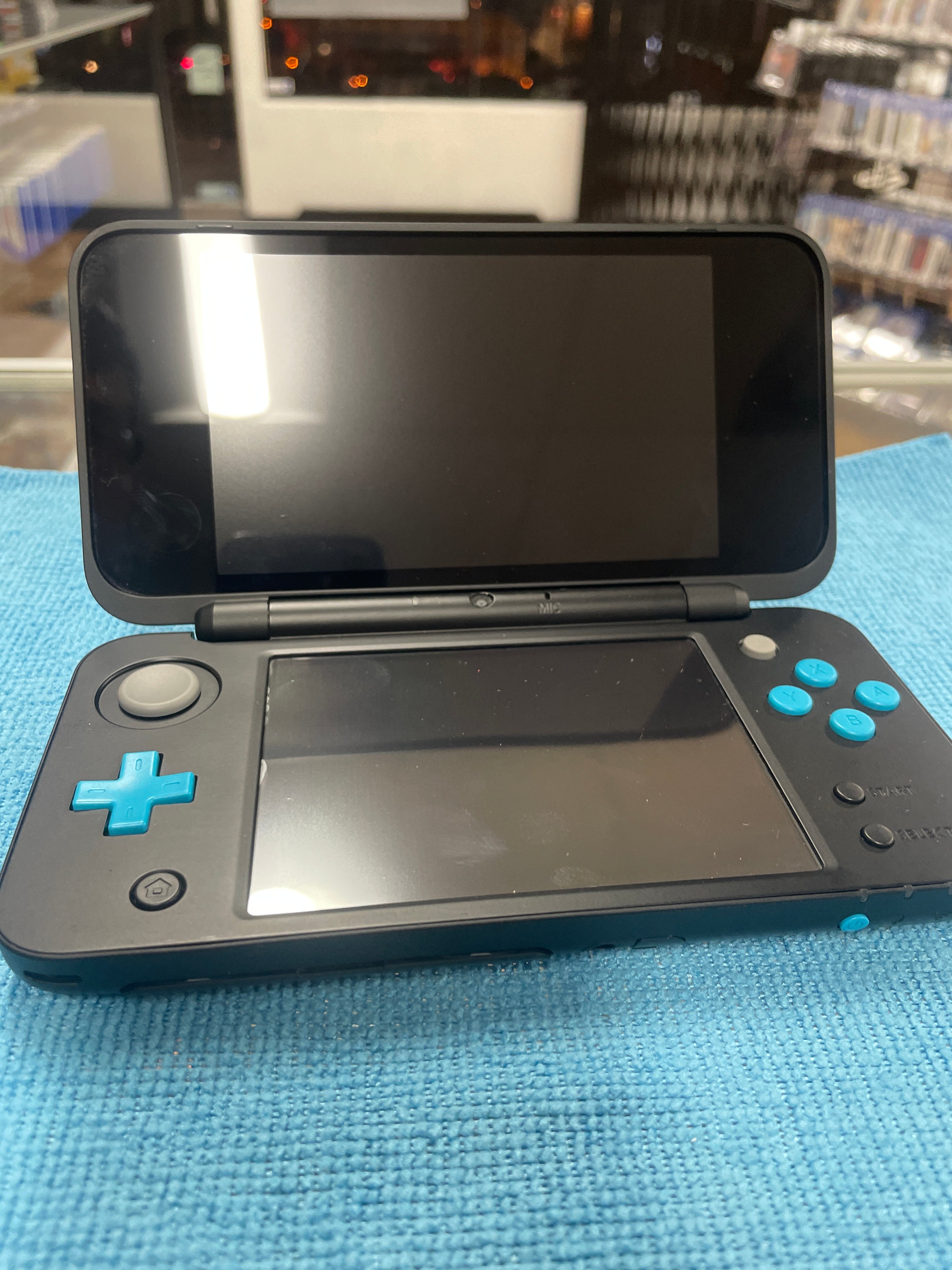 New Nintendo 2DS XL