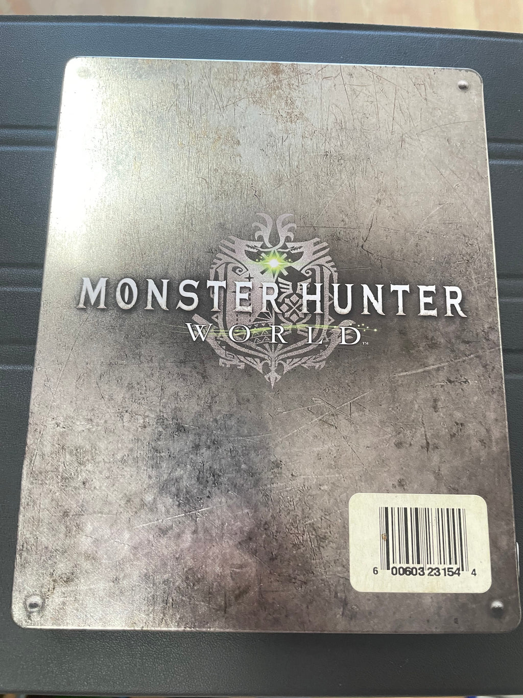 Monster hunter world steel book
