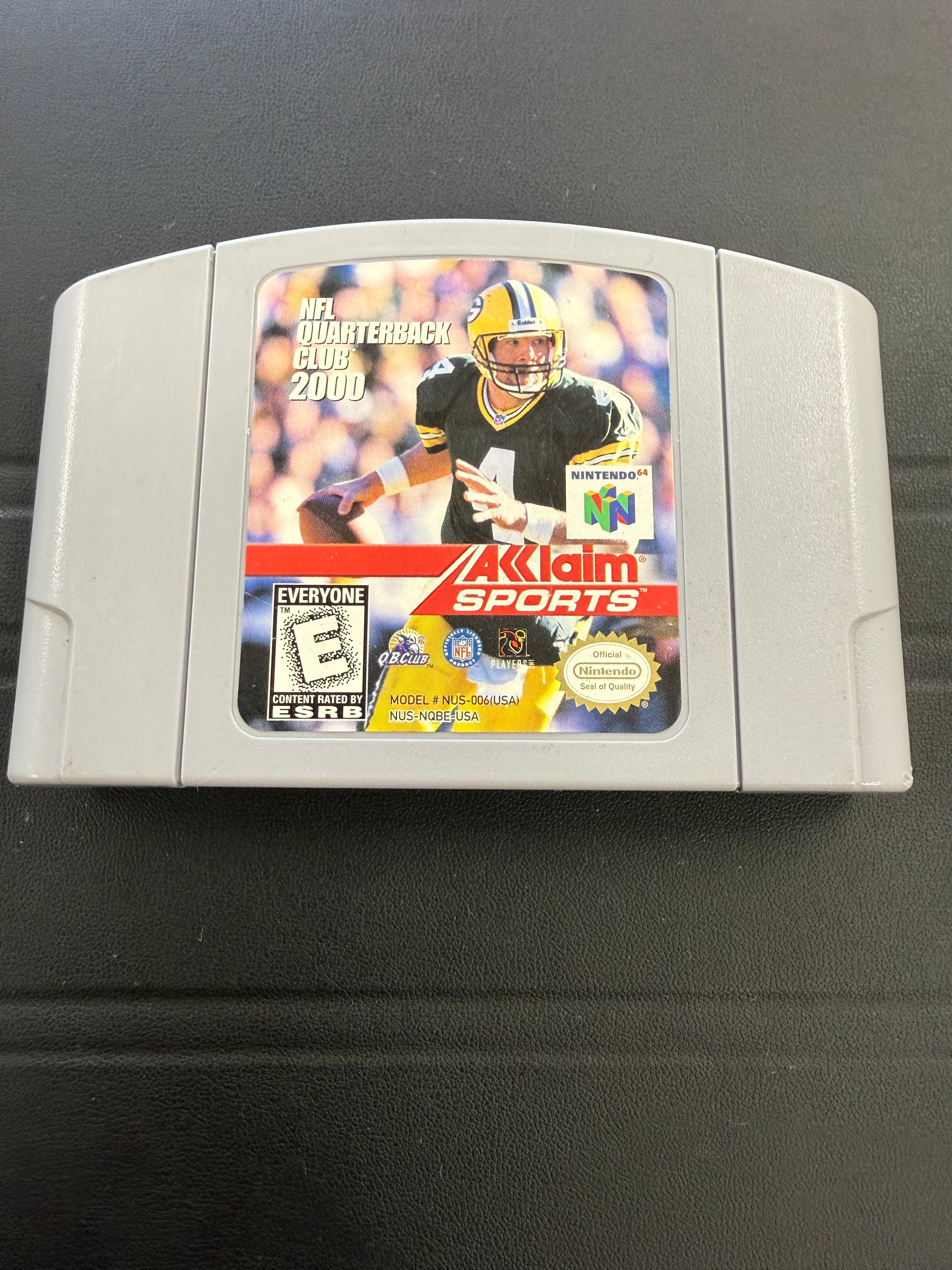 NFL Quarterback Club 2000