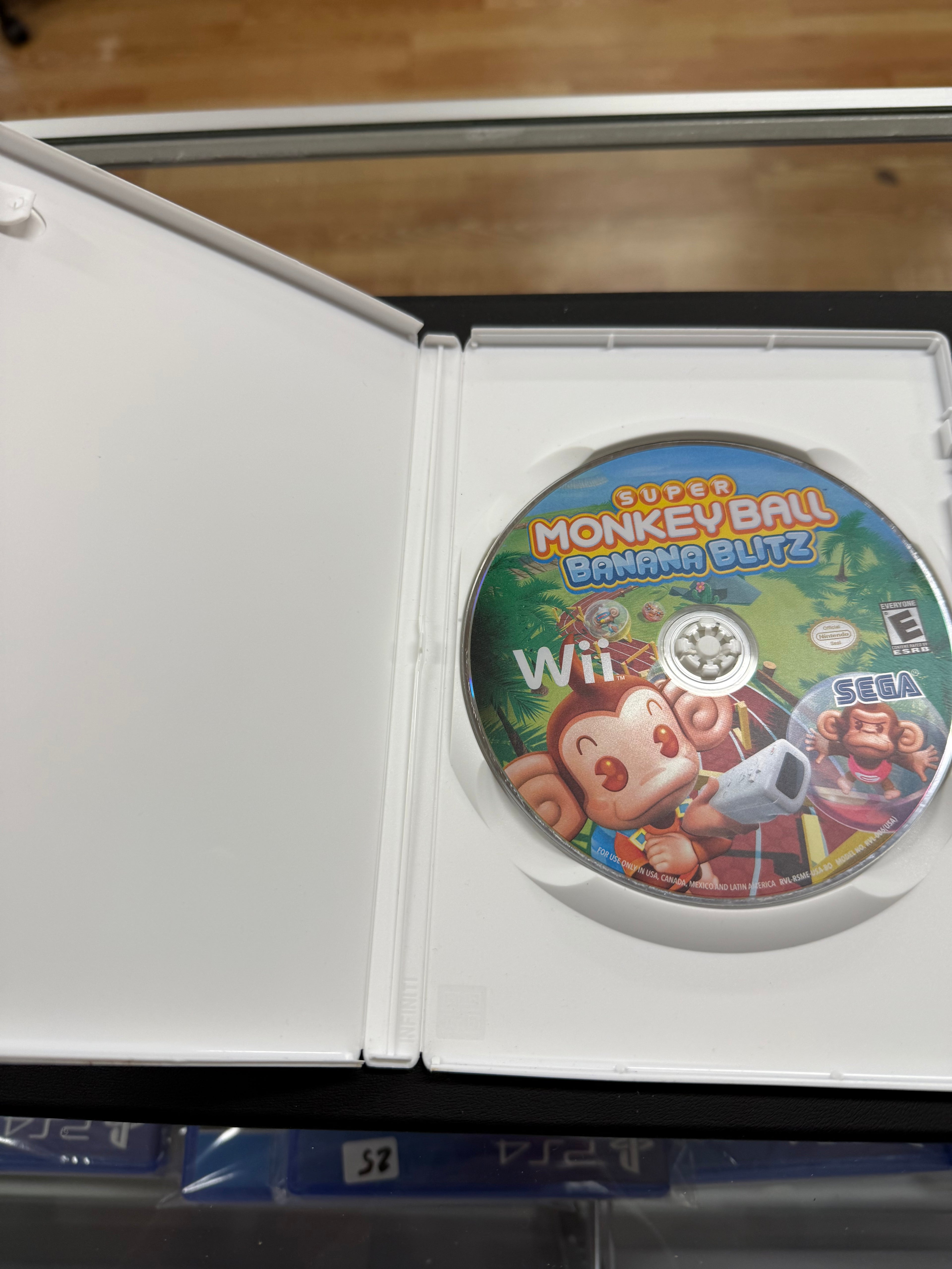 Super Monkey Ball Banana Blitz