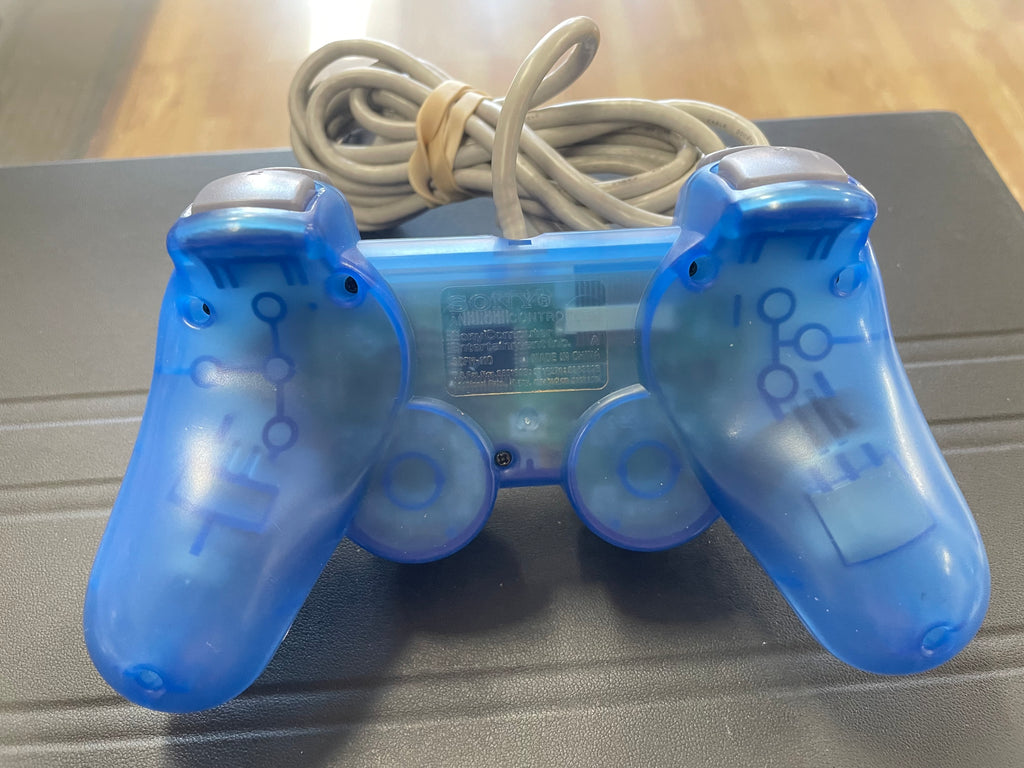 PlayStation 1 Island Blue controller
