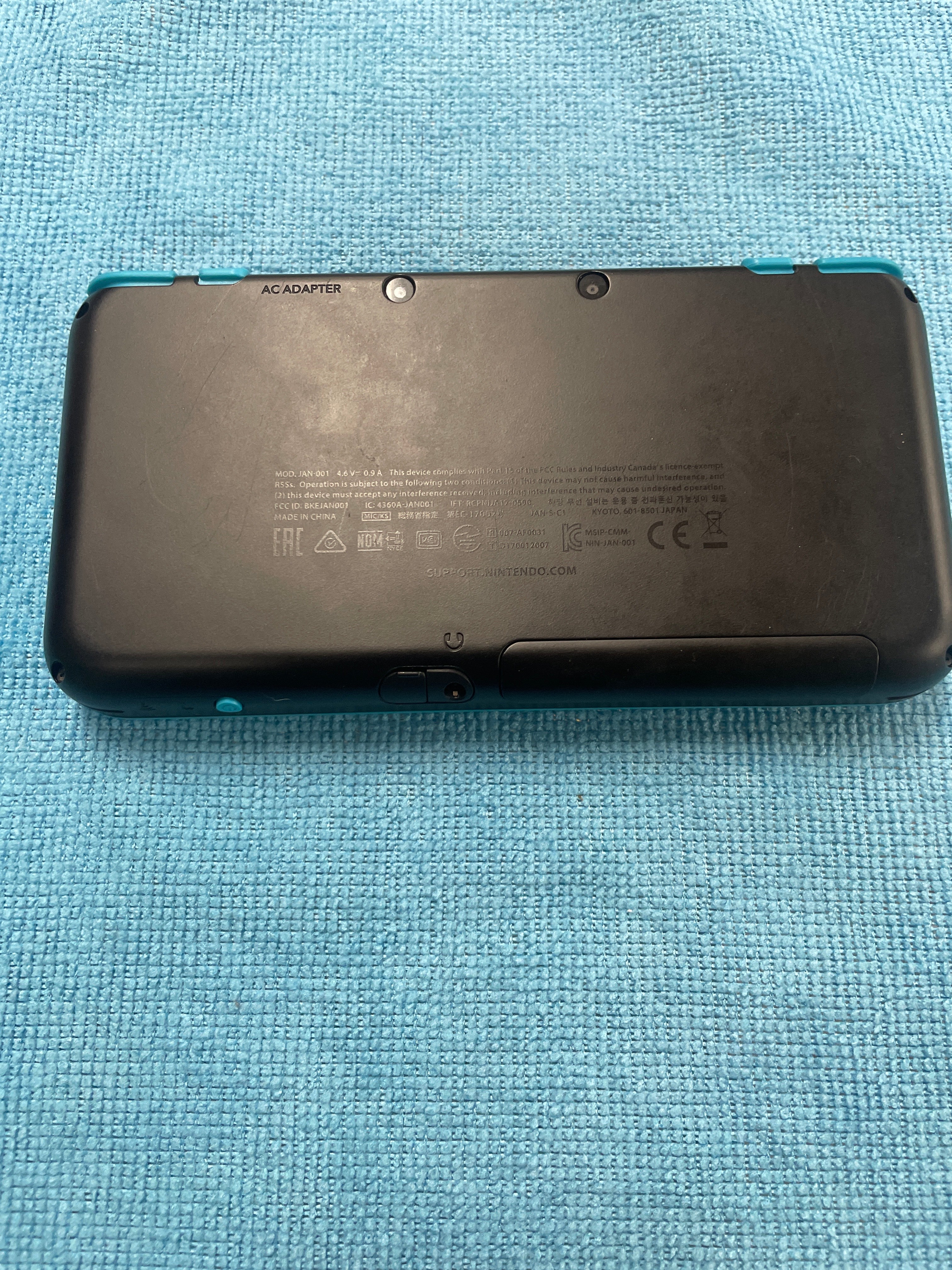 New Nintendo 2DS XL