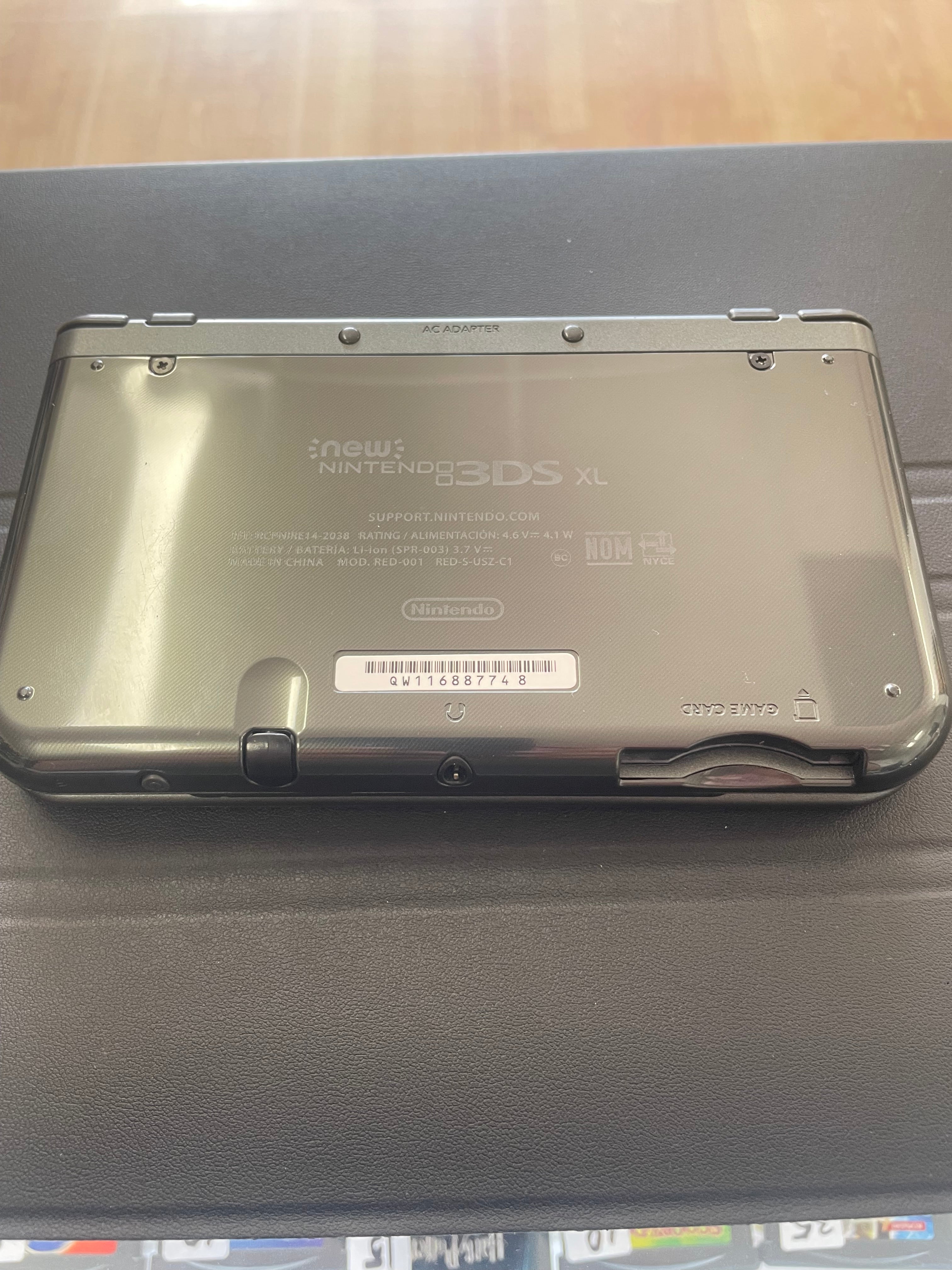 New Nintendo 3Ds XL metallic Black
