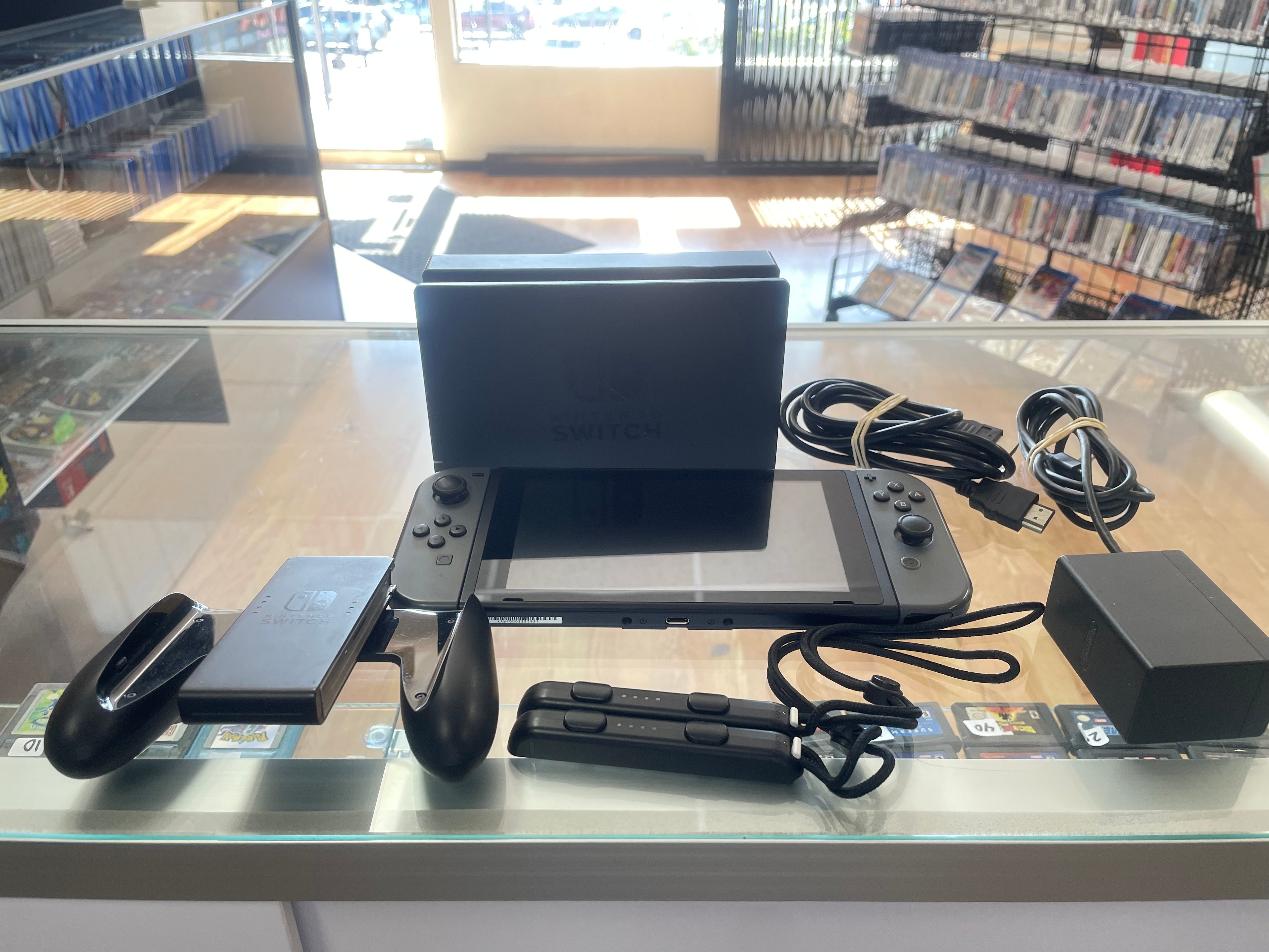 Nintendo Switch V1 - Gray