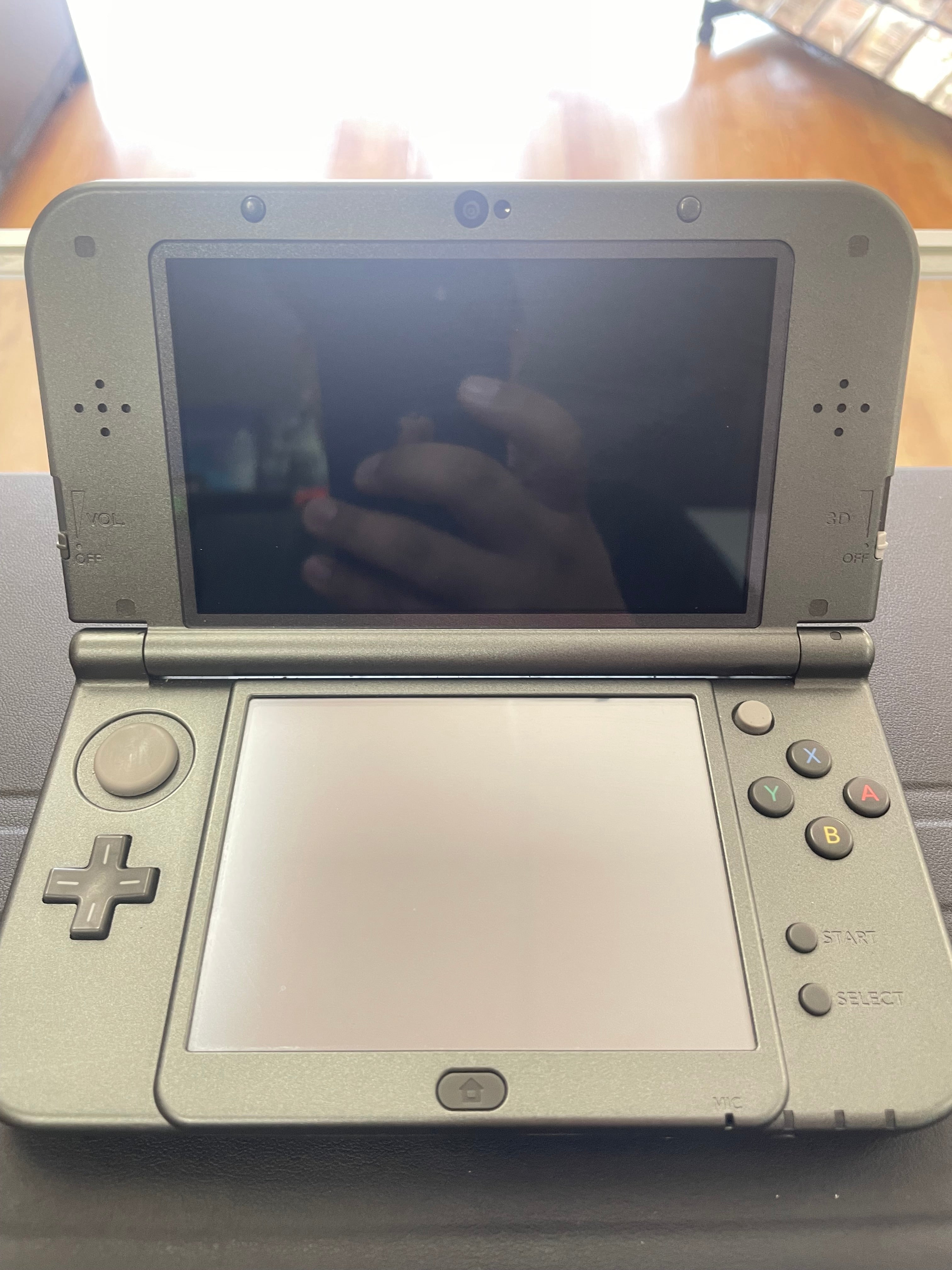 New Nintendo 3Ds XL metallic Black